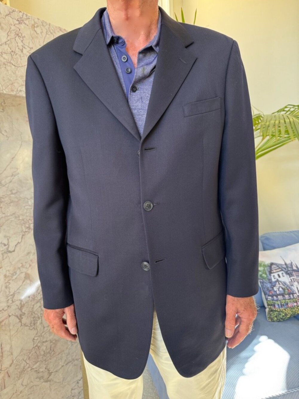 Jones New York Men's Black Wool Suit Coat in Size 42 Long.